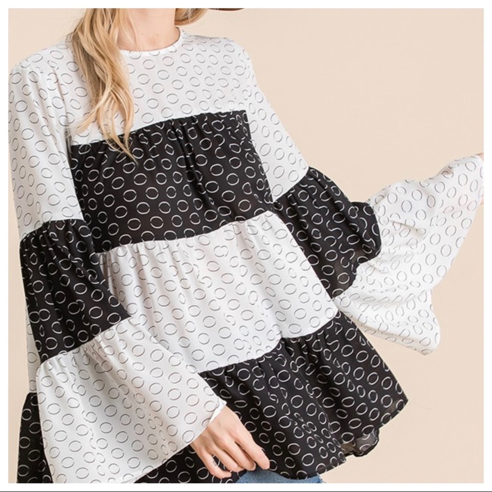 BOHO CHIC CIRCLE PRINT WOVEN COR BLOCK TOP - Picture 3 of 12